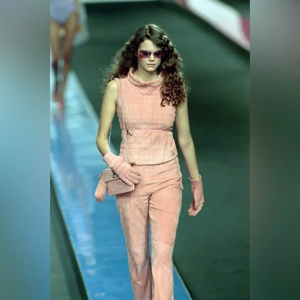 Vintage Chanel Bustier Corset Top Pink Quilted Strapless Spring 2001 Runway 38